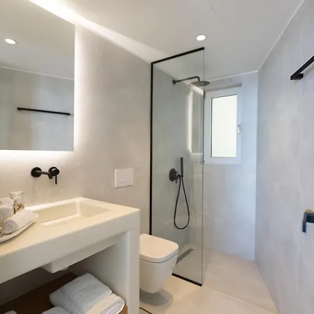 Luxury Vila Athánion