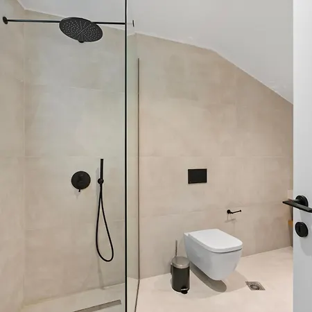 Luxury Vila Athánion